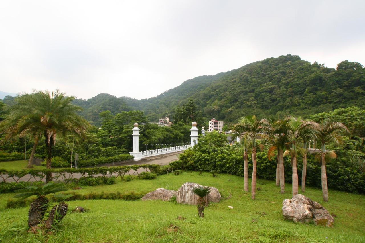 Life Leisure Resort Guanxi Exterior photo